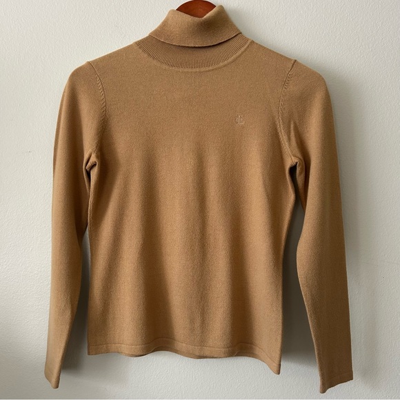 Vintage Lauren wool skirt and sweater set - Picture 3 of 12